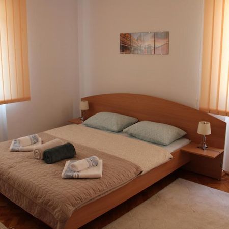 Apartment Brigitta Sighisoara Ngoại thất bức ảnh