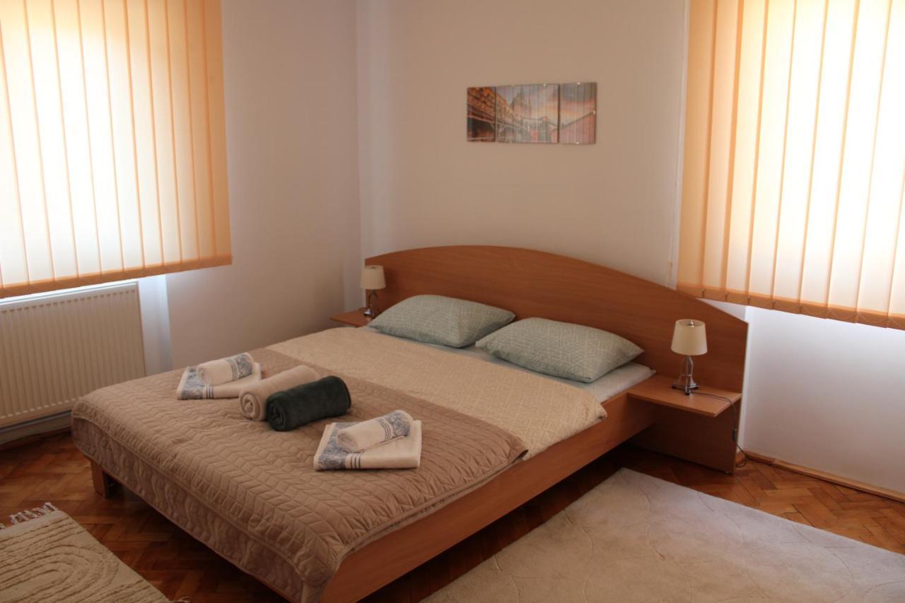Apartment Brigitta Sighisoara Ngoại thất bức ảnh